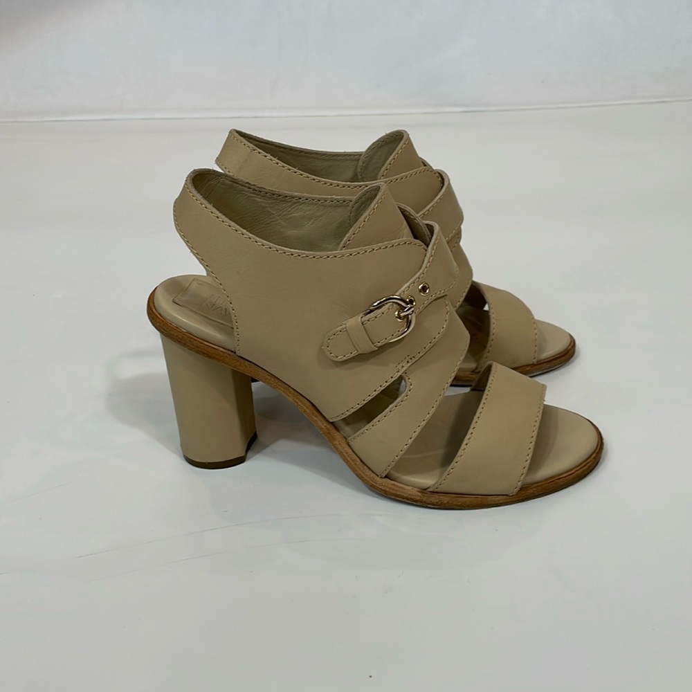 Jil Sander Navy Sandals Heels Size 37.5 US7 Tan Leather Front Buckle